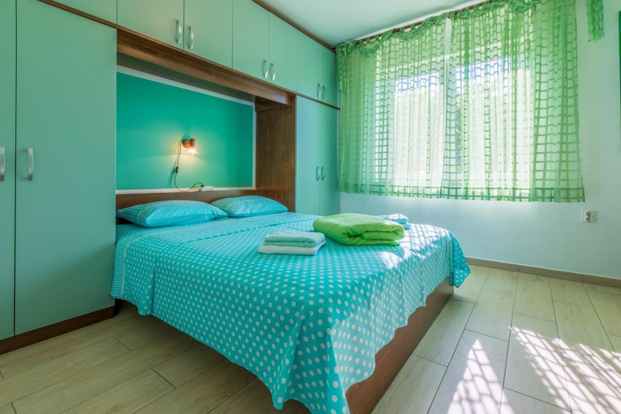 Apartman Mladenka Dramalj Ngoại thất bức ảnh